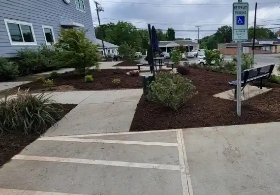 Commercial property leaf cleanup